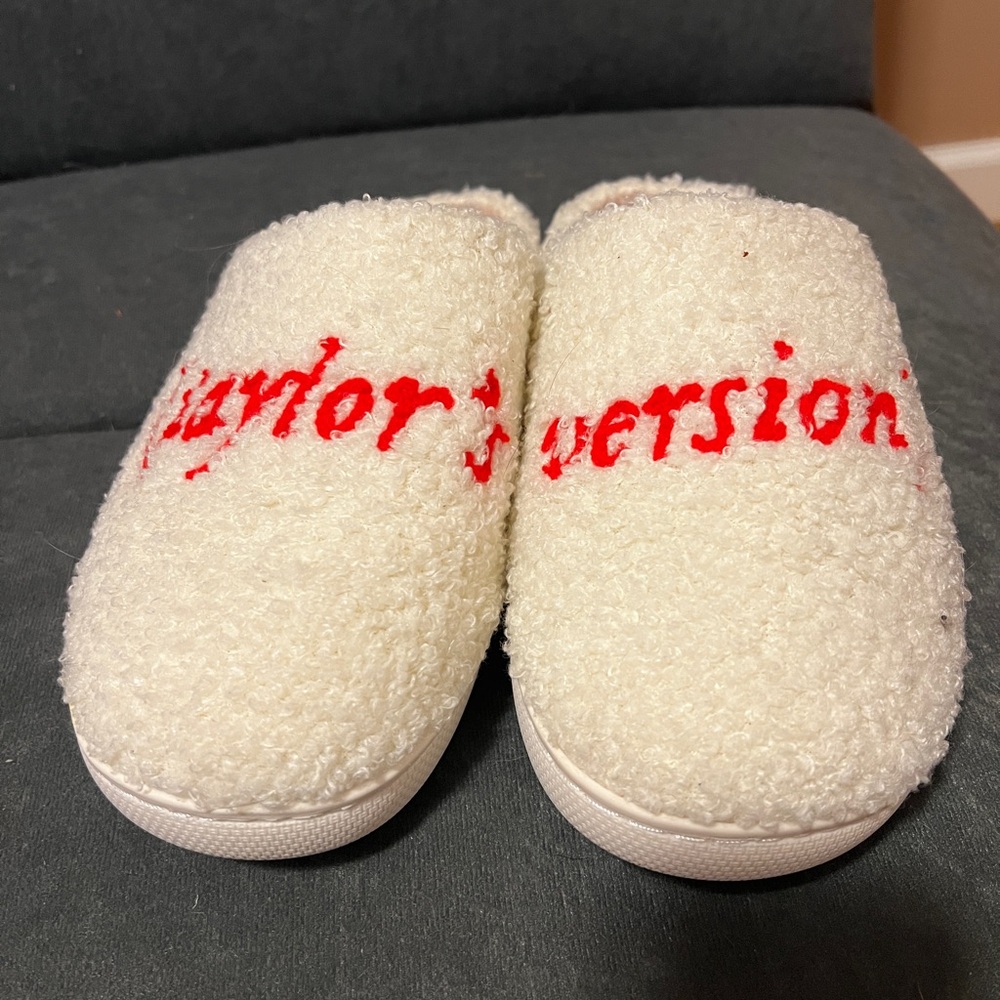 Taylor Swift slippers